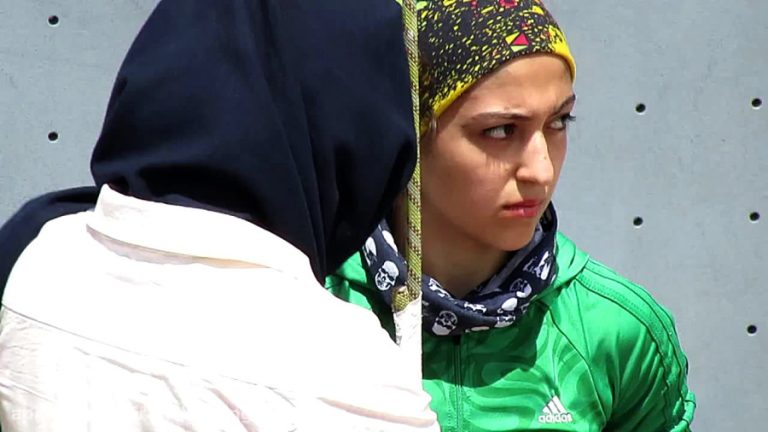 مسابقات سنگنوردی ماده سرعت بانوان قزوین 14